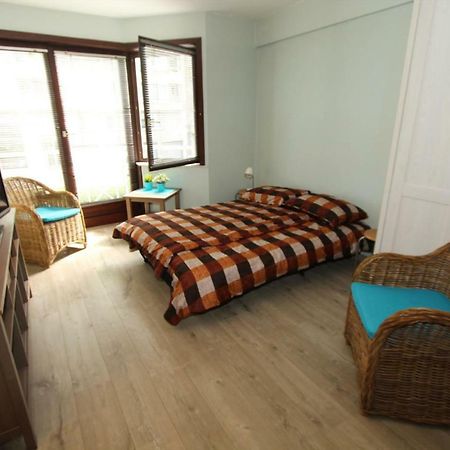 Toffe studio op 300m van de zeedijk van Oostende Buitenkant foto