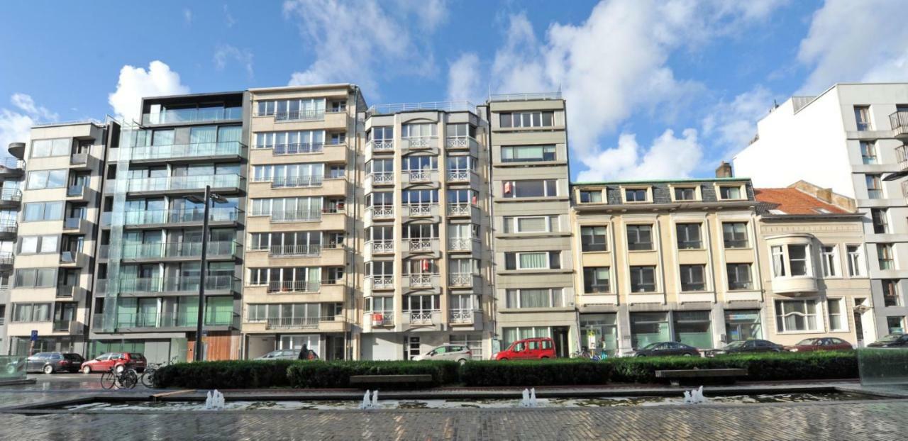 Toffe studio op 300m van de zeedijk van Oostende Buitenkant foto